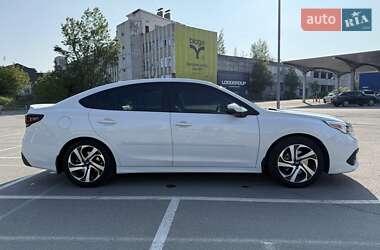 Седан Subaru Legacy 2019 в 