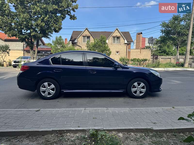 Седан Subaru Legacy 2010 в Одессе