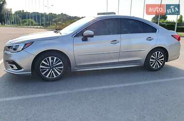 Седан Subaru Legacy 2018 в Києві
