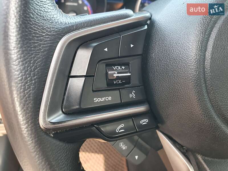 Седан Subaru Legacy 2018 в Києві