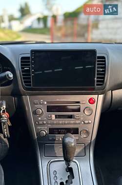 Седан Subaru Legacy 2006 в 