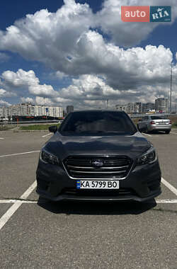 Седан Subaru Legacy 2018 в Киеве
