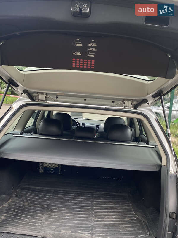 Универсал Subaru Legacy 2004 в Киеве