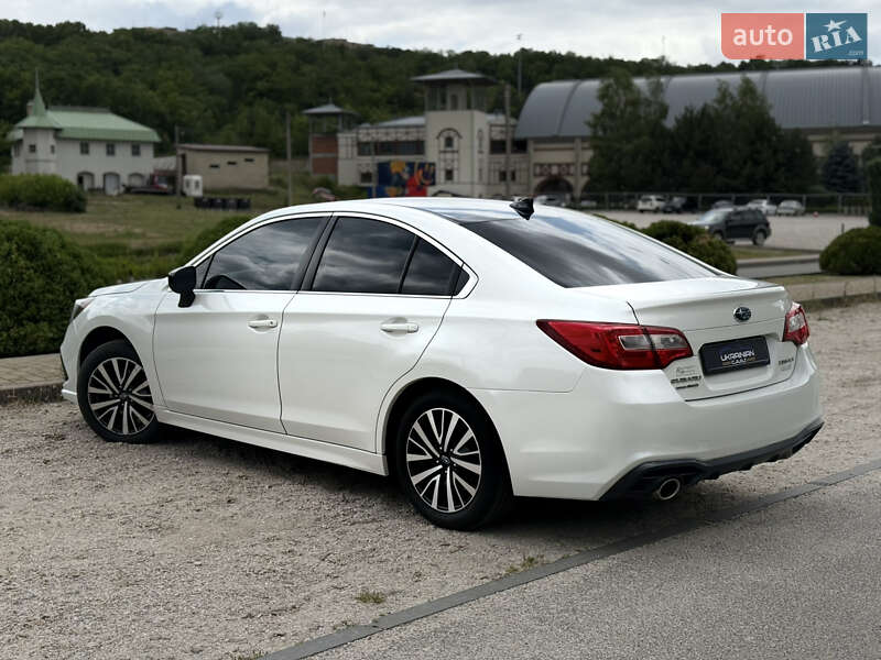 Седан Subaru Legacy 2018 в Дніпрі