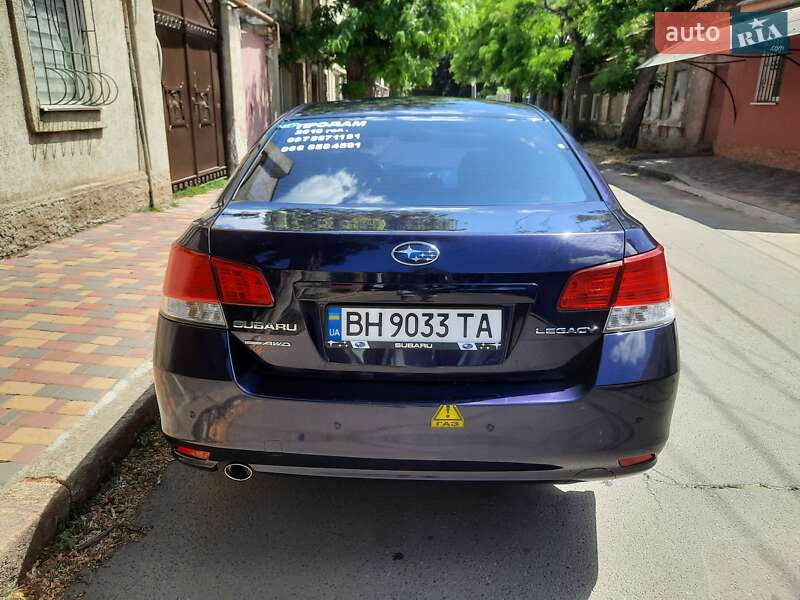 Седан Subaru Legacy 2010 в Одессе