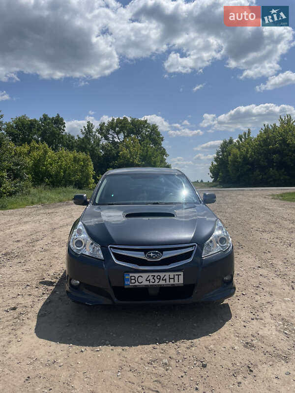 Универсал Subaru Legacy 2011 в Ровно