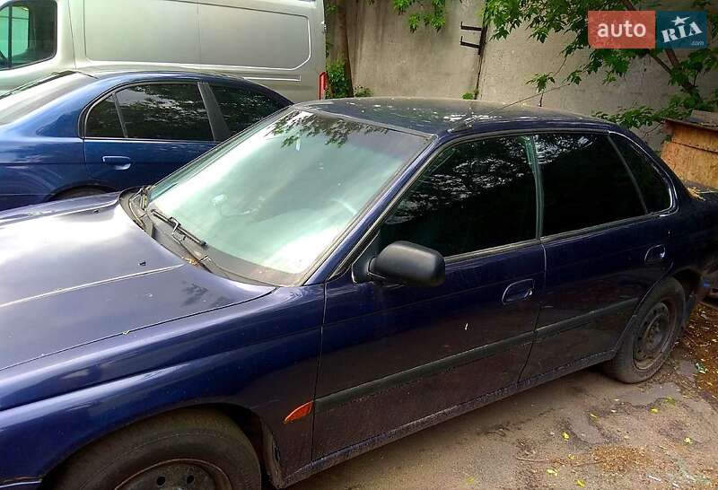 Седан Subaru Legacy 1997 в Києві