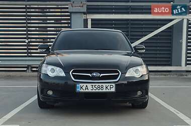 Седан Subaru Legacy 2004 в 