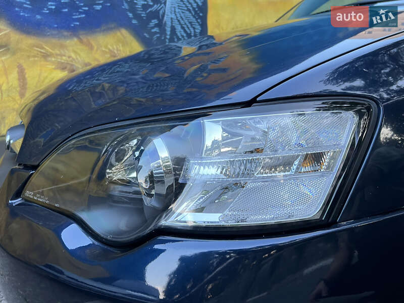 Седан Subaru Legacy 2004 в Днепре