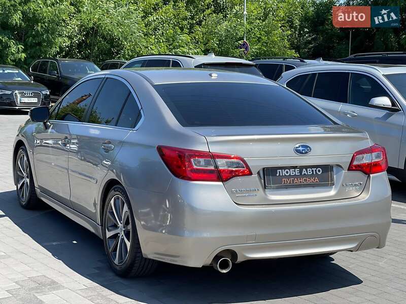 Седан Subaru Legacy 2014 в Львове