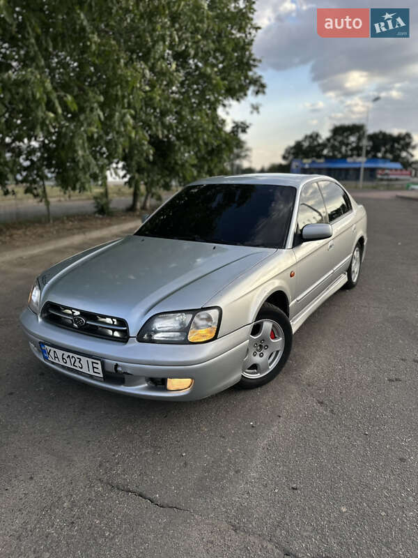 Седан Subaru Legacy 2002 в Вознесенске