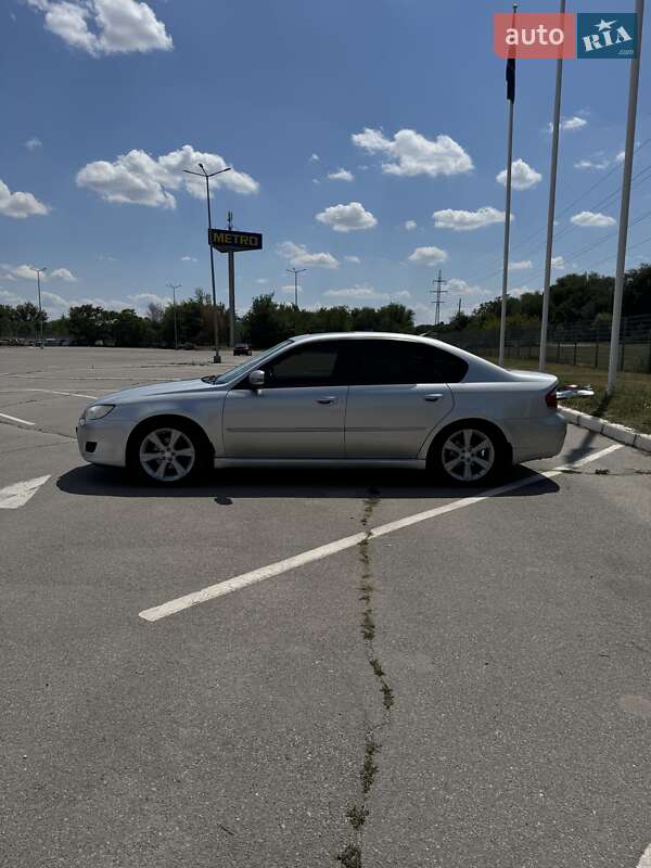 Седан Subaru Legacy 2007 в Запорожье