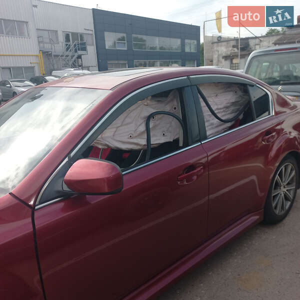 Седан Subaru Legacy 2013 в Одессе