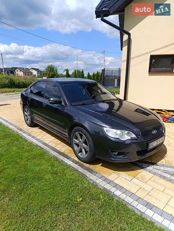 Седан Subaru Legacy 2006 в 