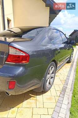Седан Subaru Legacy 2006 в 