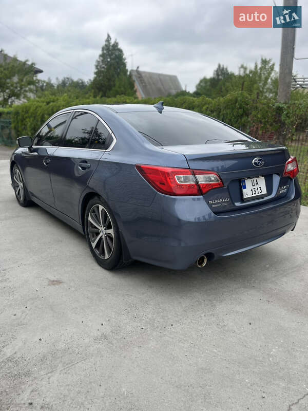 Седан Subaru Legacy 2016 в Днепре