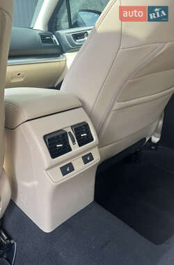 Седан Subaru Legacy 2015 в  фото 13 Седан Subaru Legacy 2015 в