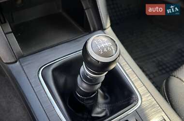 Седан Subaru Legacy 2014 в 