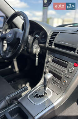 Седан Subaru Legacy 2005 в 