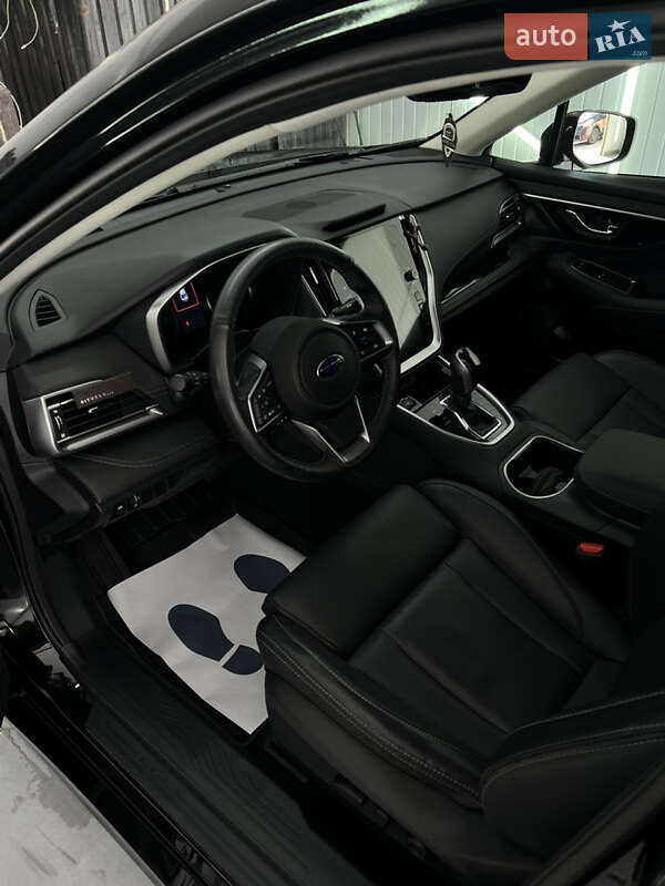 Седан Subaru Legacy 2023 в Львове