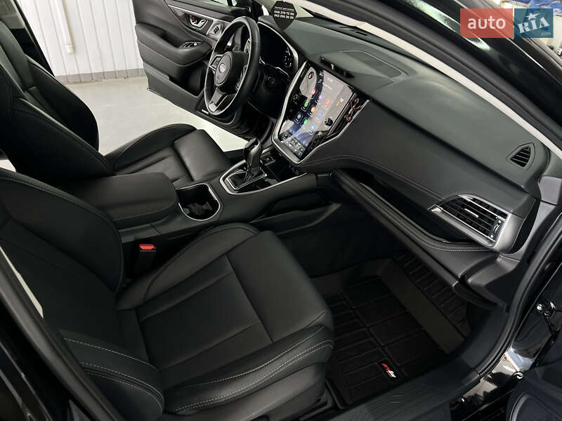 Седан Subaru Legacy 2023 в Львове