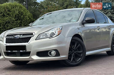 Седан Subaru Legacy 2013 в Днепре