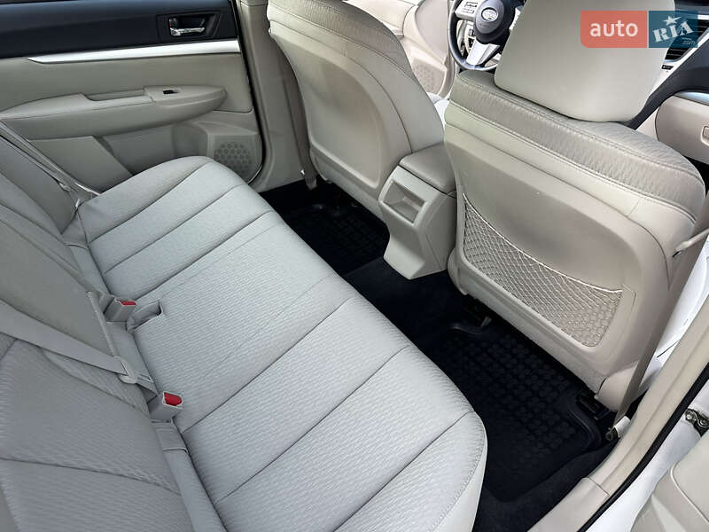 Седан Subaru Legacy 2010 в Киеве фото 44 Седан Subaru Legacy 2010 в Киеве