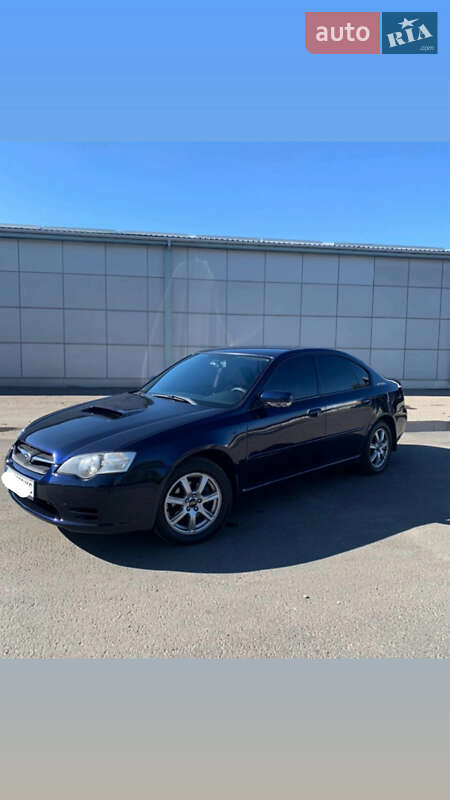 Subaru Legacy 2004