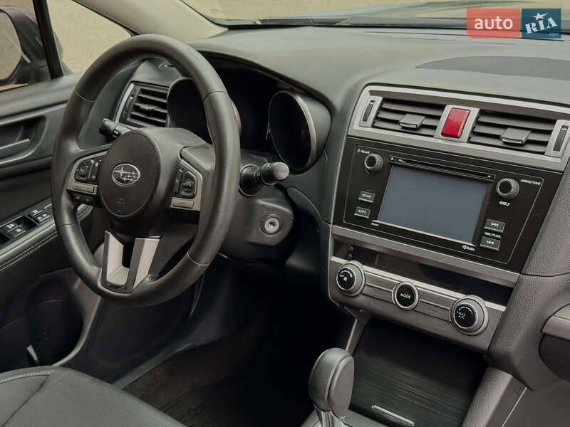 Седан Subaru Legacy 2014 в Киеве