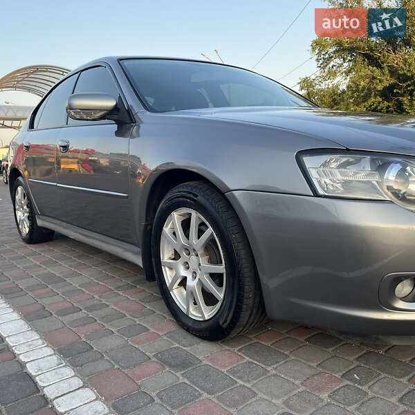 Седан Subaru Legacy 2006 в Днепре