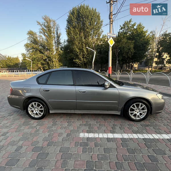 Седан Subaru Legacy 2006 в Днепре