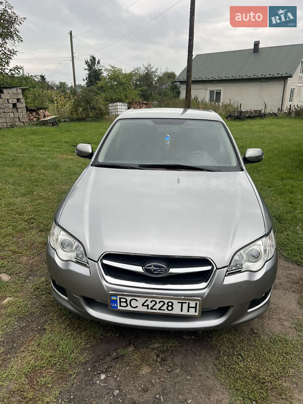 Subaru Legacy 2008