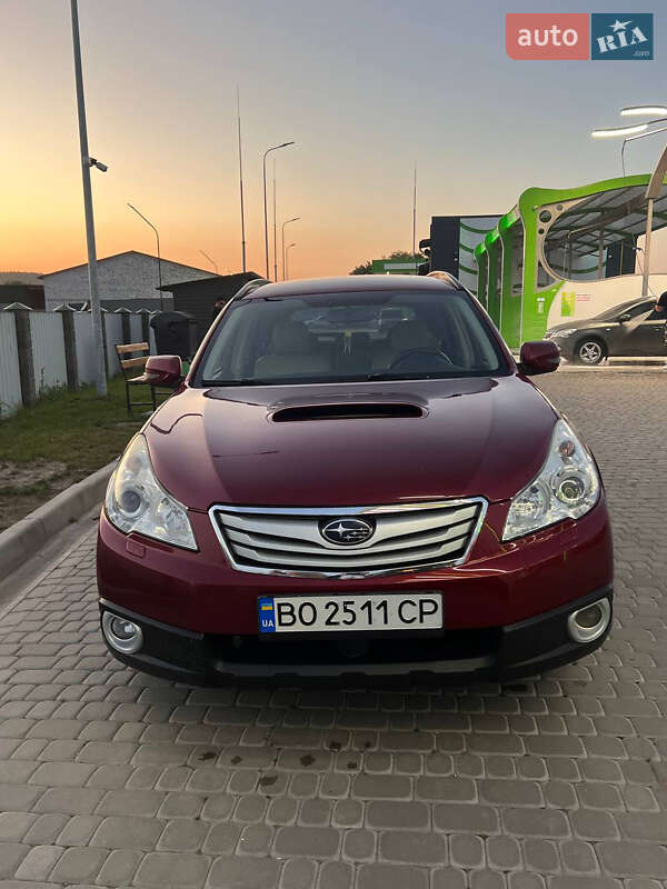 Универсал Subaru Legacy 2011 в Бережанах