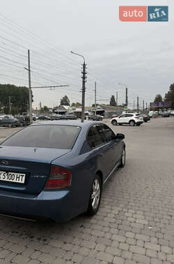 Седан Subaru Legacy 2004 в 