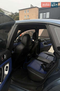 Седан Subaru Legacy 2004 в 