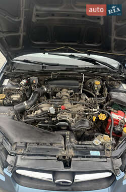 Седан Subaru Legacy 2004 в 