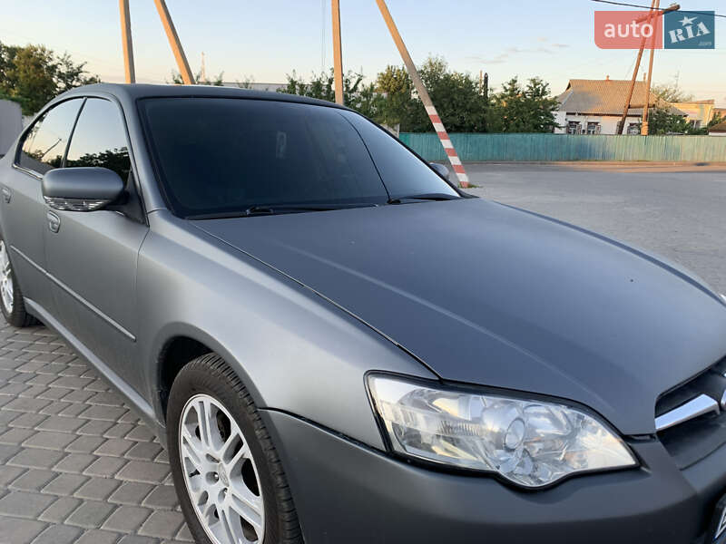 Седан Subaru Legacy 2006 в Кременчуге