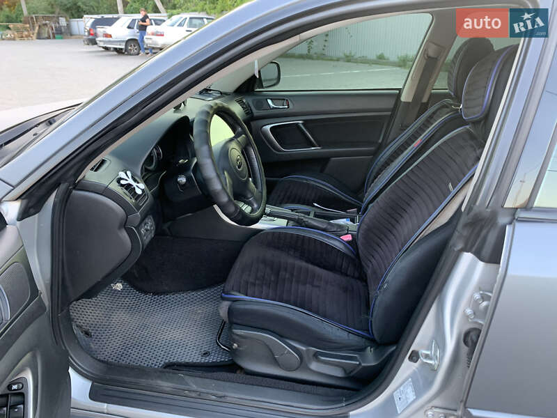 Седан Subaru Legacy 2006 в Кременчуге