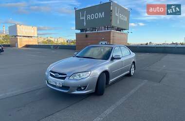 Седан Subaru Legacy 2008 в Киеве