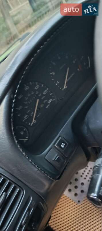 Универсал Subaru Legacy 1996 в Одессе