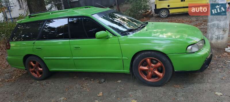 Универсал Subaru Legacy 1996 в Одессе