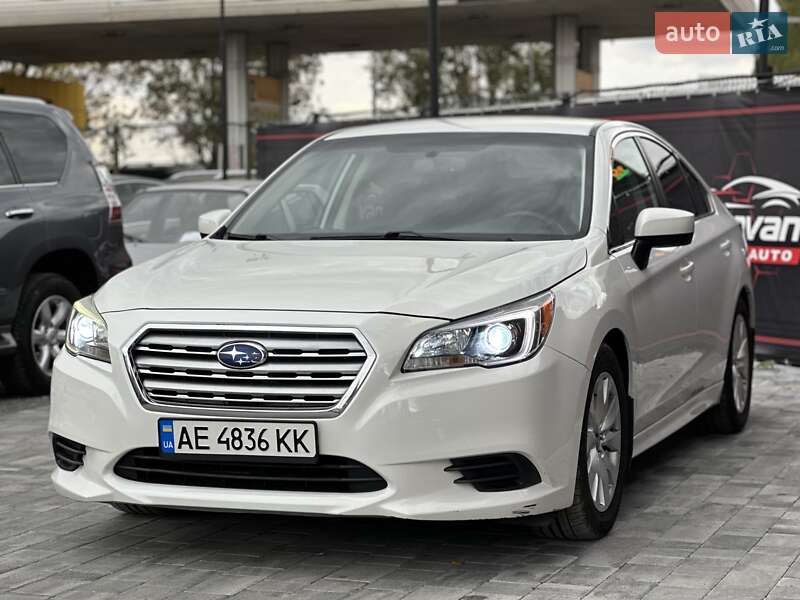 Седан Subaru Legacy 2016 в Днепре