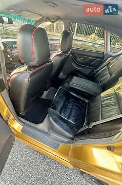 Седан Subaru Legacy 1999 в 