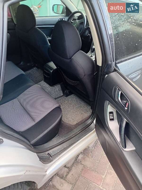 Седан Subaru Legacy 2004 в Макарове фото 3 Седан Subaru Legacy 2004 в Макарове