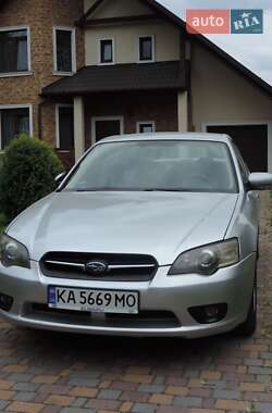 Седан Subaru Legacy 2004 в 