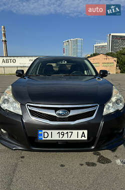 Седан Subaru Legacy 2010 в Киеве