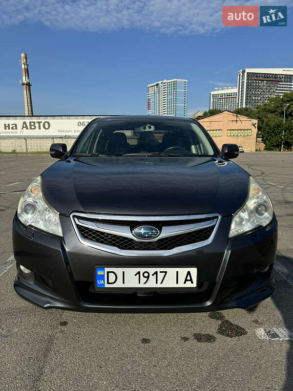 Седан Subaru Legacy 2010 в Києві