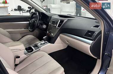 Седан Subaru Legacy 2014 в  фото 36 Седан Subaru Legacy 2014 в