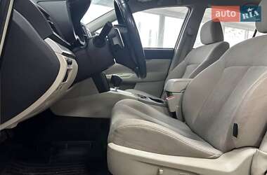 Седан Subaru Legacy 2014 в  фото 33 Седан Subaru Legacy 2014 в