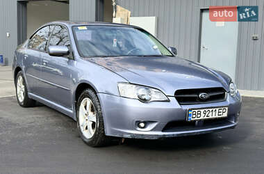 Седан Subaru Legacy 2006 в  фото 6 Седан Subaru Legacy 2006 в